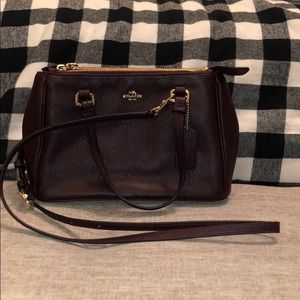 New with tags deep purple coach purse